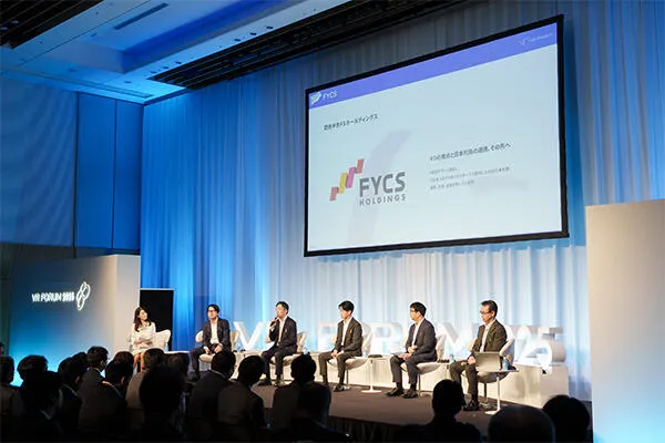 右から 札幌テレビ放送株式会社 取締役総務局長 古川 祥司 氏 株式会社福岡放送 執行役員技術局長 野田 清茂 氏 中京テレビ放送株式会社 メディア戦略局長 市 健治 氏 読売テレビ放送株式会社 ビジネス局 東京ビジネスセンター長 兼 東京ビジネス部長 三田谷 卓郎 氏 読売中京ＦＳホールディングス株式会社 シナジー戦略局長 鈴木 教弘 氏 株式会社ビデオリサーチ 執行役員 ネットワークユニットマネージャー 合田 美紀