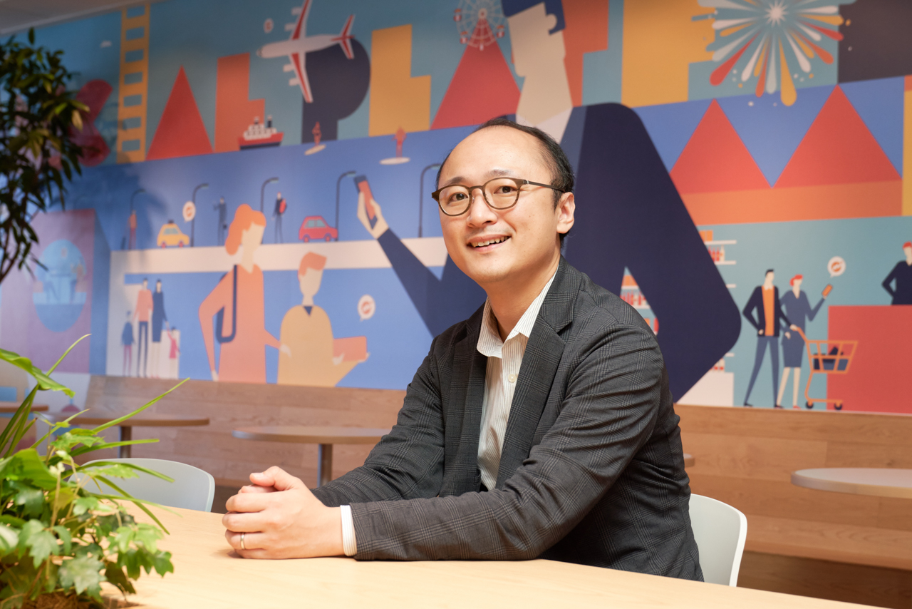 仮想通貨「イーサリアム」元開発者が語る 仮想通貨とブロックチェーンの現在と未来〜IOHK CEO チャールズ・ホスキンソン氏〜｜VR Digest  plus メディアとビジネスのミライを見つめる。 | ビデオリサーチ